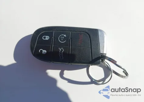 2015 Chrysler 200 Limited z USA, uszkodzony, nr VIN 1C3CCCAB6FN701552